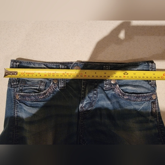 Silver Tuesday gorgeous jeans for women. Size 28 - Picture 5 of 10